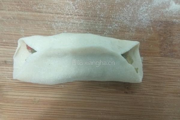 芹菜肉馅锅贴的做法图解7