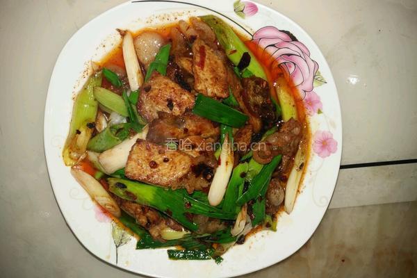 蒜苗回锅肉的做法图解10