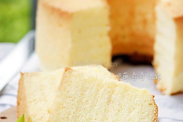 青井老师の原味戚风的做法图解1