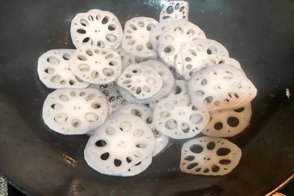 素炒藕片的做法图解4