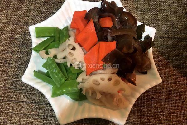 荷塘小炒的做法图解2
