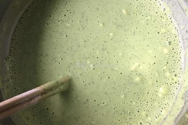 土豆丝菠菜煎饼的做法图解2