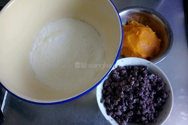 南瓜蜜豆烫面包的做法图解1