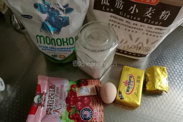 蔓越莓饼干的做法图解1