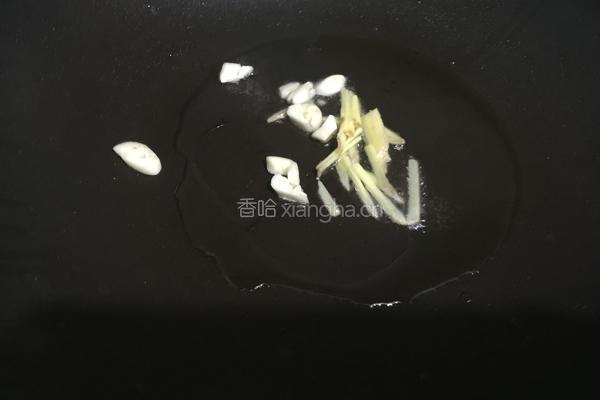 蒜薹叉烧肉的做法图解4