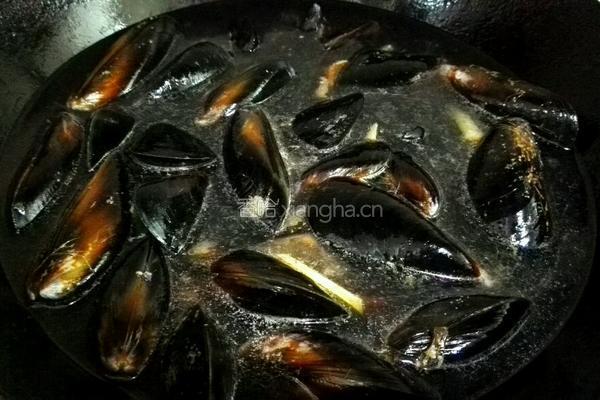 白灼海虹的做法图解3