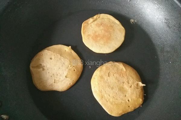 香蕉煎饼的做法图解4