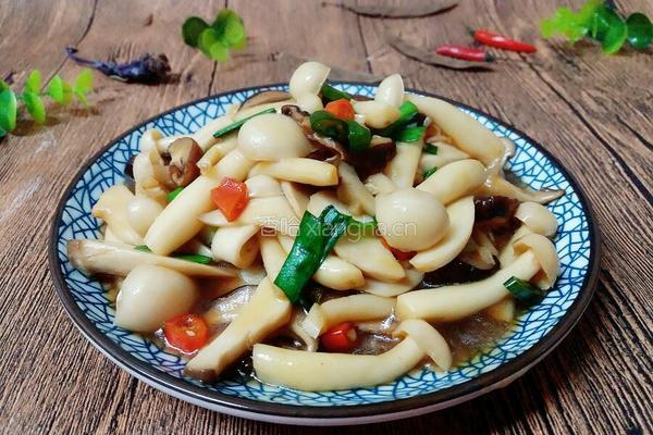 蚝油三菌菇的做法图解11