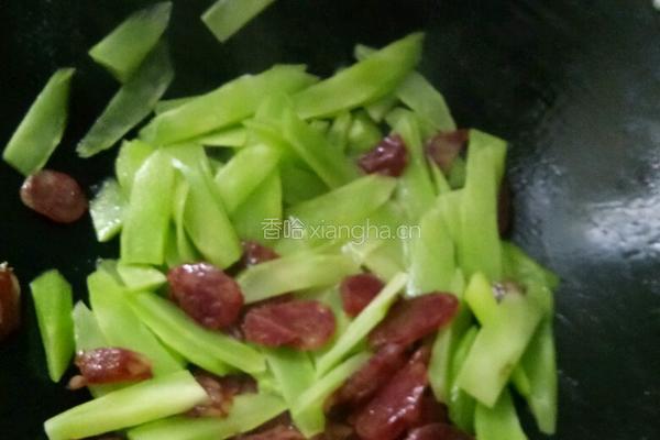 窝笋炒腊肠的做法图解3