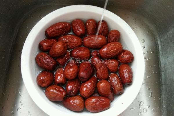电饭煲蒸大枣的做法图解2