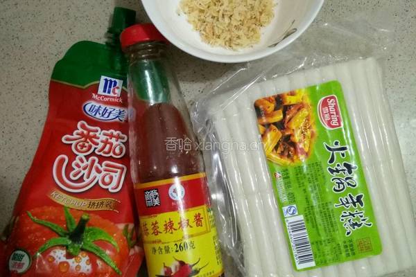 茄汁炒年糕的做法图解1