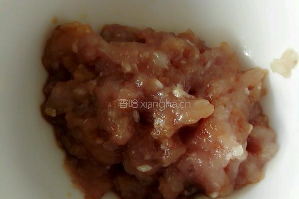 肉末茄子的做法图解2
