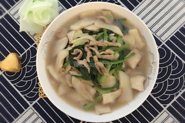蚝油杏鲍菇菠菜炒肉的做法图解1