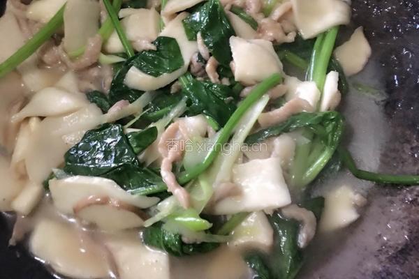 蚝油杏鲍菇菠菜炒肉的做法图解8