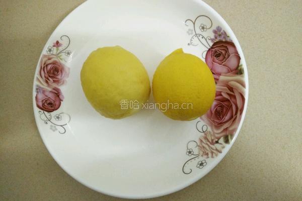 柠檬蜂蜜水的做法图解1