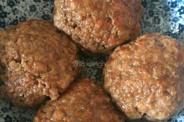 红烧狮子头的做法图解5