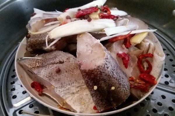 清蒸鳕鱼的做法图解4