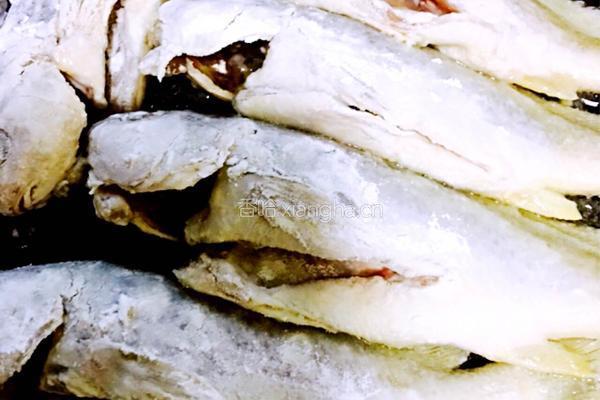 香酥小海鱼的做法图解7