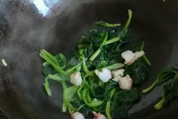 玻璃翠烩虾仁的做法图解8