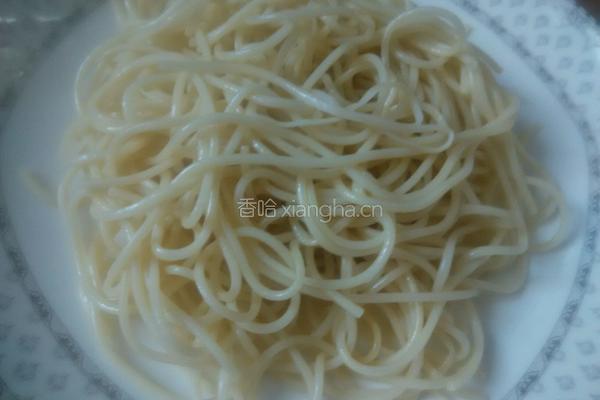 面条饼的做法图解1