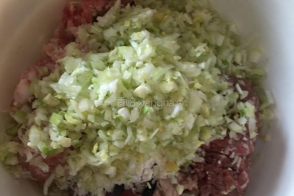 牛肉丸子汤的做法图解6
