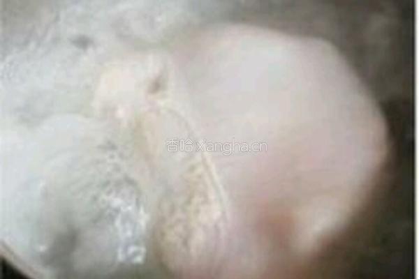 胡椒猪肚鸡汤的做法图解4