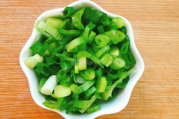 榨菜肉丝面的做法图解3