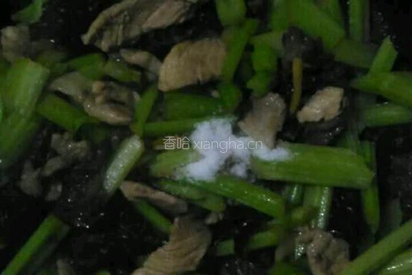 芹菜木耳炒肉片的做法图解7