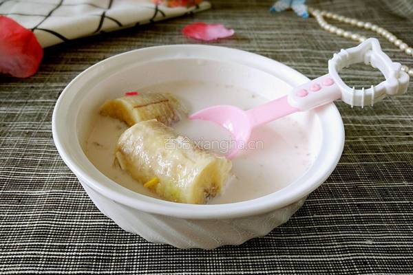 香蕉炖奶（微波炉版）的做法图解5