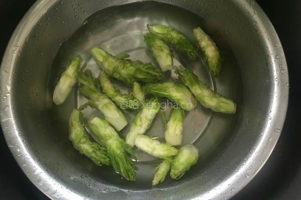 清炒尔菜的做法图解1