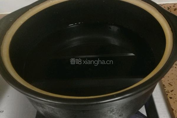 酸辣海鲜米线的做法图解5