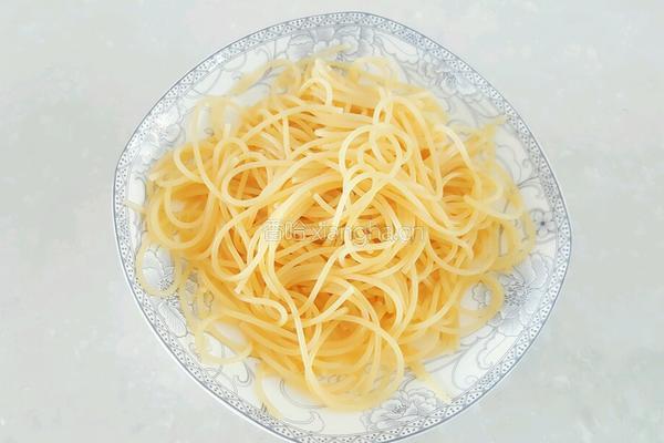 意面煎蛋的做法图解7