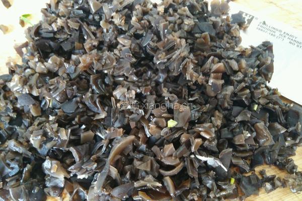 槐花三鲜馅的做法图解4