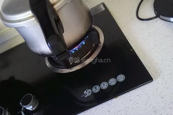 家常菜炒土豆的做法图解2
