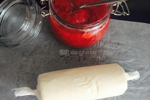 草莓蛋糕卷的做法图解10