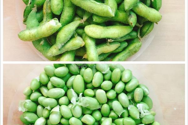 青豆焖排骨的做法图解2