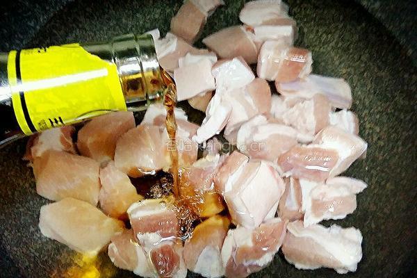 茭白红烧肉的做法图解2