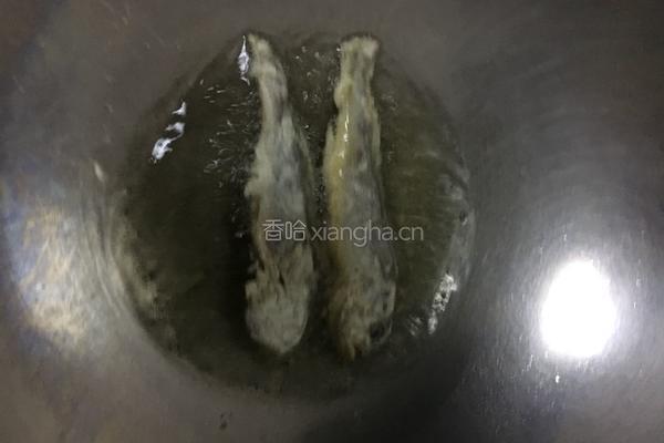 糖醋小黄鱼的做法图解3