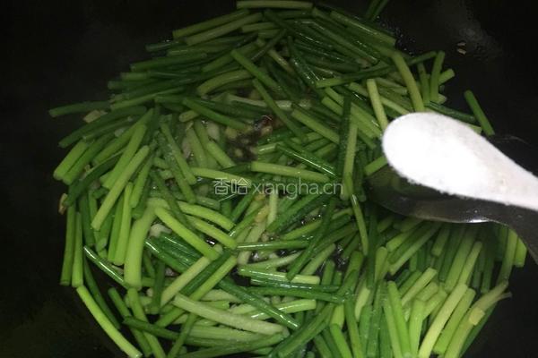 蒜台炒肉的做法图解9