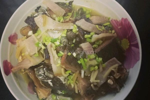 太湖鲤鱼干蒸螺丝的做法图解7