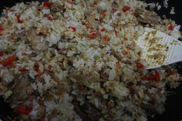 牛扒腊肉外婆菜排骨肉沫焗饭的做法图解9