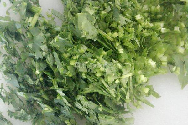 猪肉香菜馅的做法图解2