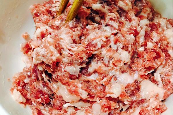 梅菜蒸肉饼的做法图解5