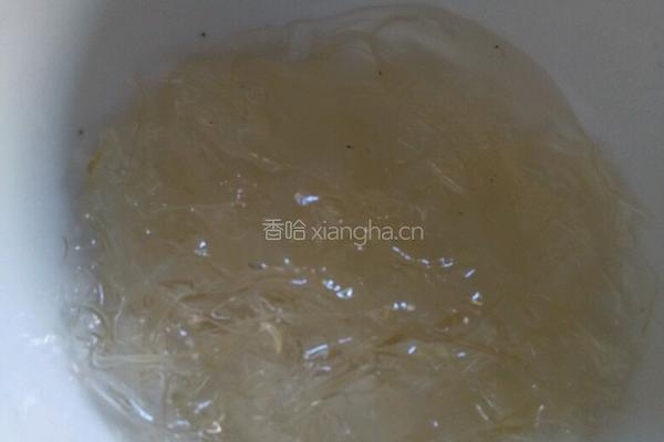 草莓慕斯（8寸）的做法图解3