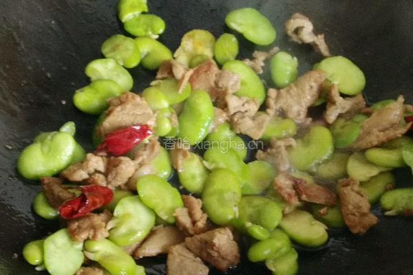 鲜蚕豆小炒肉的做法图解8