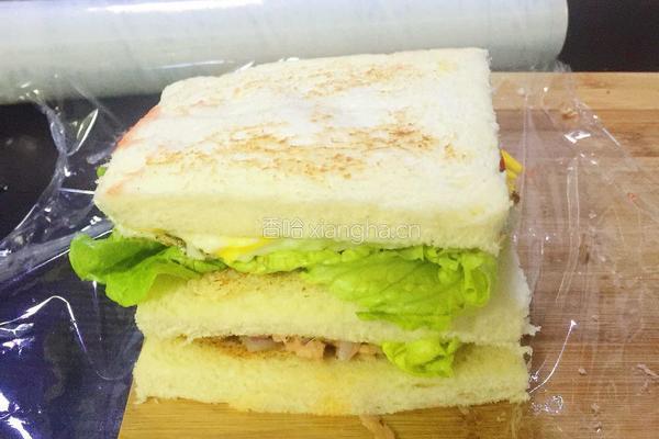 金枪鱼三明治的做法图解6