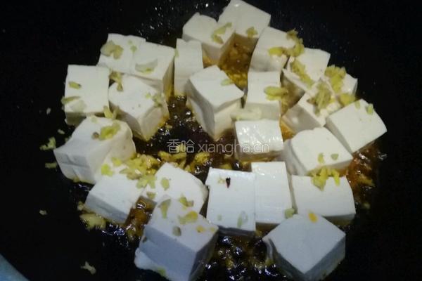 焖豆腐鸭血韭菜的做法图解7