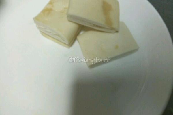 腊味白玉夹的做法图解1