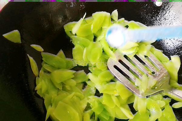 油麦菜苔炒蛋的做法图解10