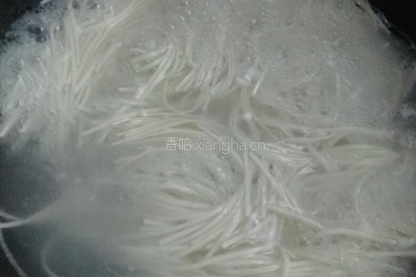 葱香拌面的做法图解1